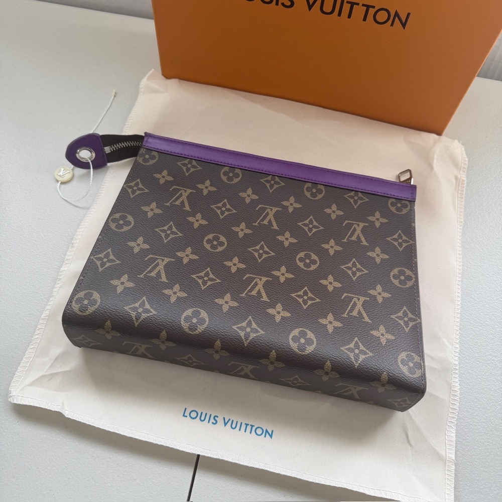 Brown and purple clutch , new in box - Picture 2 of 6